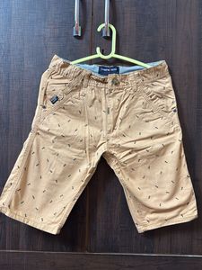 Printed Khaki Shorts