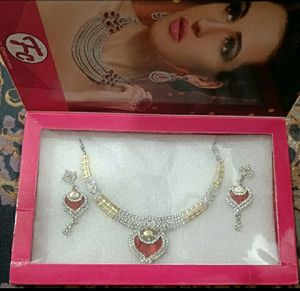 Beautiful Premium Quality Necklace