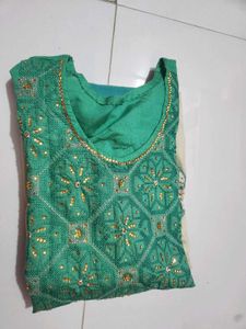 Embellished Kurta Set with Pants
