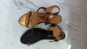 Sandles Size 7 For Women Copper Colour