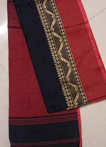 80)New Elegant Black &amp; Red Handloom Saree