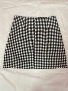 Classic Gingham Button-Up Mini Skirt