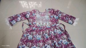 Floral Print Short Kurti