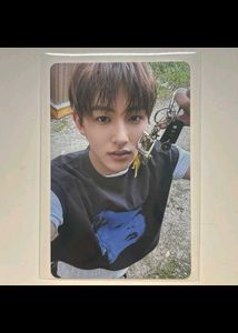 Seonghyeon official photocard