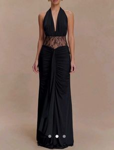 savana Elegant Black Halter Lace Dress