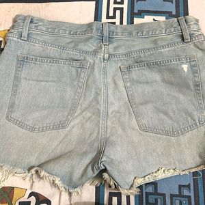 Uniqlo Light Wash Denim Jeans