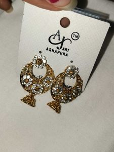 Pearl Jhumka Earrings -Gold Fashion