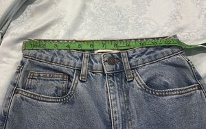 Light Wash Wide Leg Denim Jeans