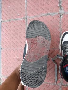 Men's Black and White Sneakers