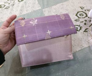New  'Elegant Clutch' @400