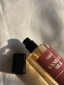 M&amp;U Vanilla Silk Body Mist