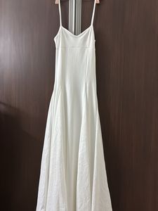 Elegant White Maxi Dress