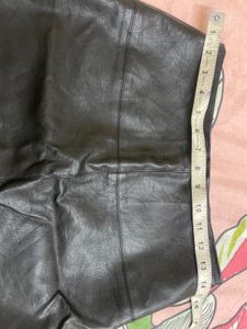 faux leather mini skirt