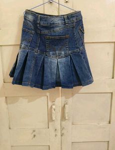 Pleated Denim Mini Skirt