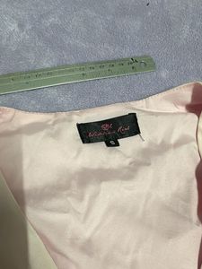 Chic Pastel Pink Midi Dress32