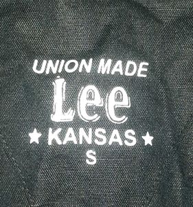 🖤 Authentic LEE Frayed Chic Jacket – Premium