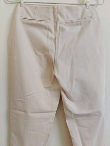 🆕 Vero Moda Beige Trousers