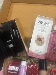 combo of 10 items makeup item