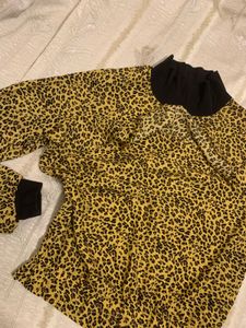 Trending Leopard Print Long Sleeve Top
