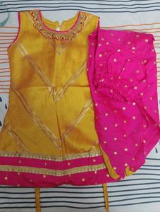 Girls Yellow & Pink Ethnic Kurta Set
