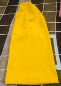 Girls Floral Top &amp; Yellow Pants Set Size-38