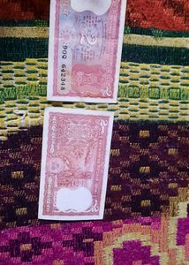2 Ruppee Note