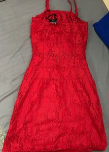 Chic Red Lace Mini Dress (XXS)