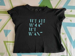 Graphic Print Black T-Shirt zudio