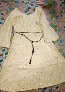 Western Gown with 3 quarter flared hands