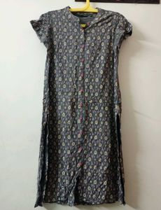 Printed Grey Button-Down Kurti