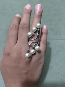 Unique Pearl & Silver Tone Ring
