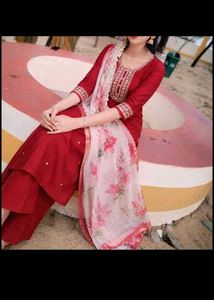 Elegant Red Kurta Set with Floral Dupatta