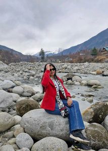 PRICE REDUCED🆘️ Cherry Red Coat For Winter