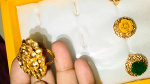 I Want To Sale My Shop Products Beautiful.Ring