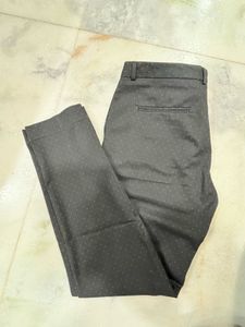 Van Heusen Black Slim-Fit Formal Trousers