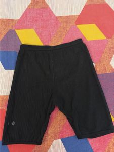 Black cycling shorts