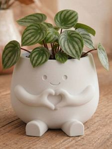 "Hearty" Pot Cute Heart-Hands Decor
