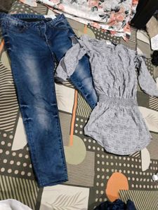 Stylish Blue Denim Jeans & Grey Top Set