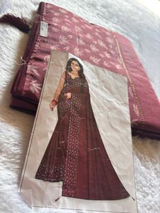 Maroon Floral Design Saree❤️