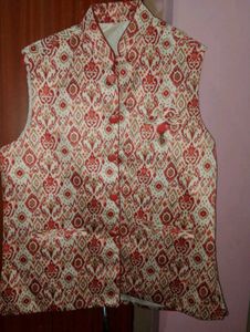 Elegant Red &amp; Cream Ethnic Nehru Jacket with Ikat-