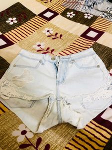 2 Pant In Rs 100/-
