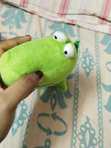 Cute Daisy Duck &amp; Green Crocodile Plush Toys