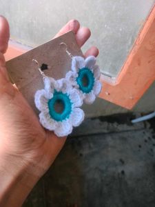 Crochet Daisy Flower Earrings