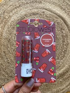 Lipbam, Studiowest, Canberry