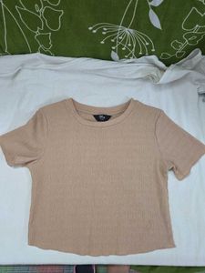 Max Urban Textured Crinkle Crop Top