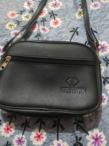 Chic Black Crossbody Bag