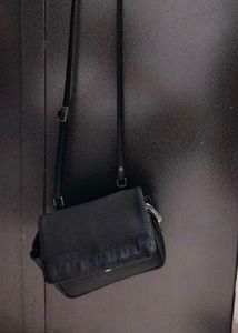 Stylish Black Crossbody Bag