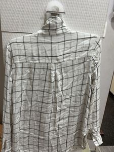 Classic Checked Button-Up Shirt
