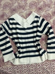 Classic Striped V-Neck Sweater/pullover