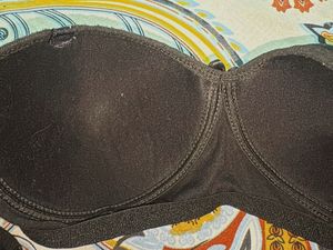 Black Strapless Bra